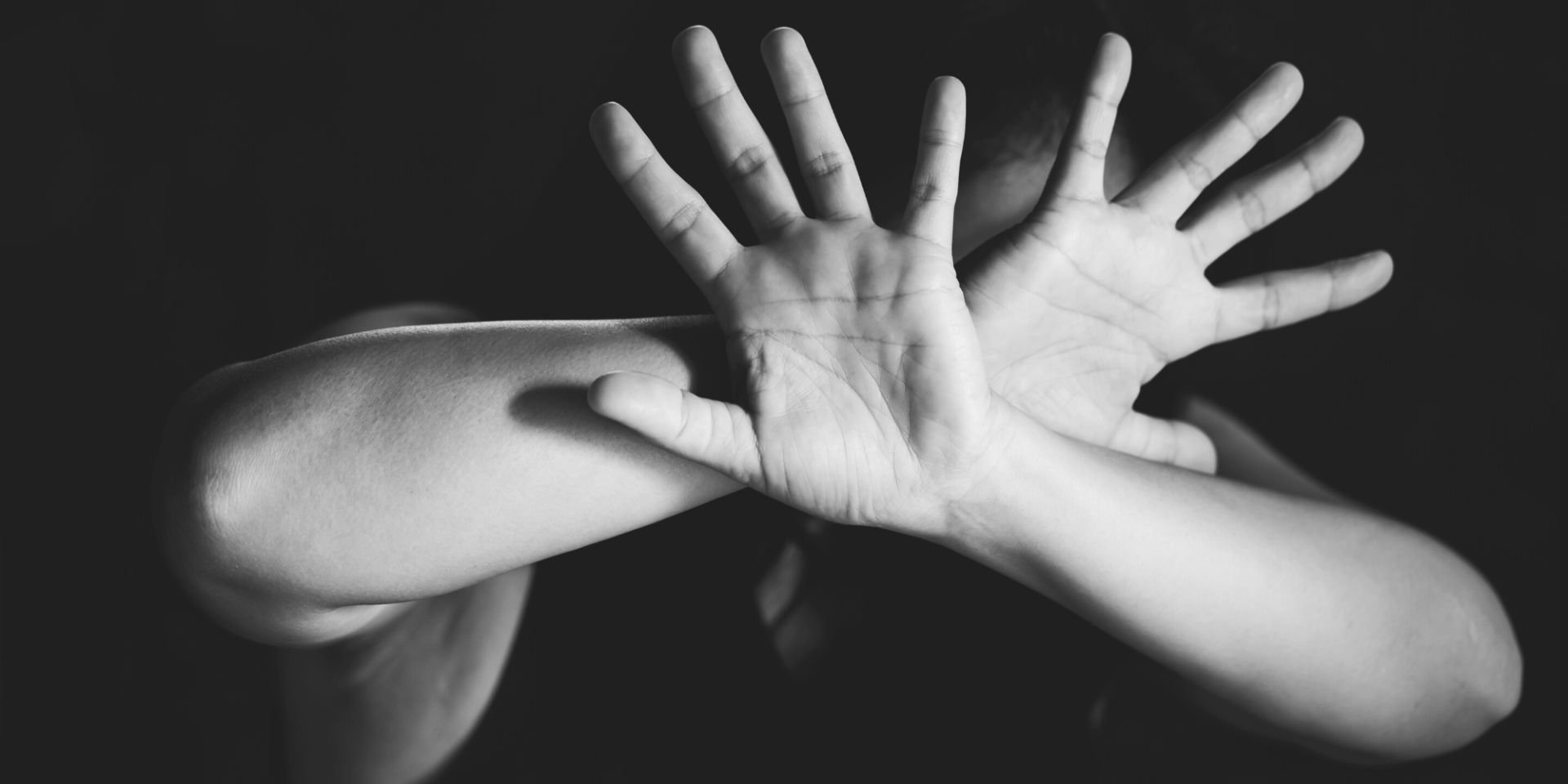 Immigration Officers Assault Driver Escorting WASSCE Papers At Kwabeng Checkpoint