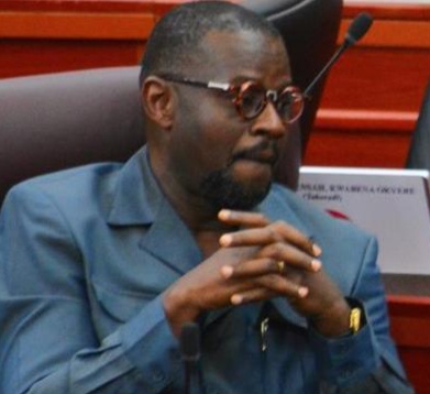“304 Questions Ignored, 291 Referrals Abandoned” — Annoh-Dompreh Clashes With Majority Over Parliament’s Growing Backlog   